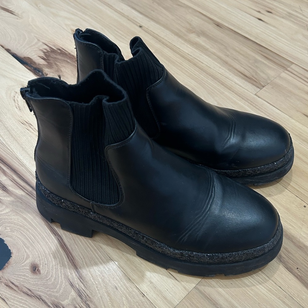 Steve Madden Girls Boots Size 5Y